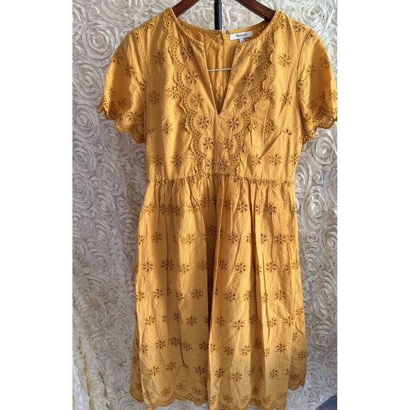 Madewell Dresses & Skirts - Madewell Scalloped Eyelet Midi Dress Mustard Yellow V-Neck Size 8 Made in India